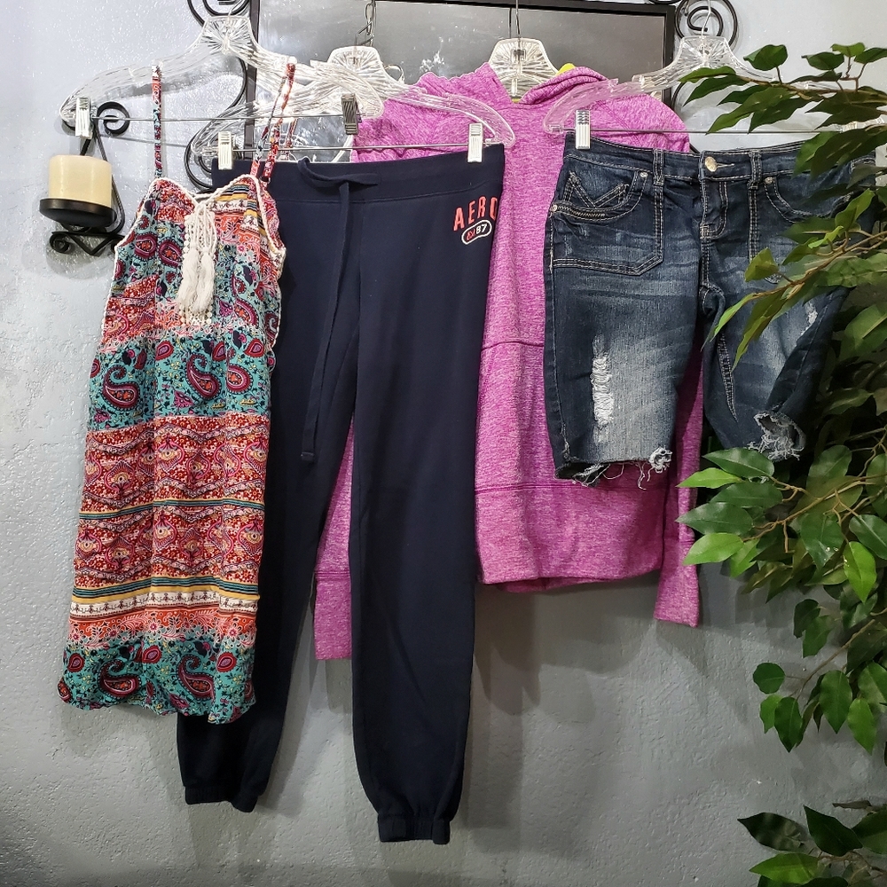 Womans Small clothing Lot / Dress Jacket Pants / All fits size small